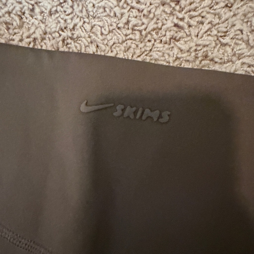 Nike x SKIMS brown leggings sz S - Picture 3 of 5